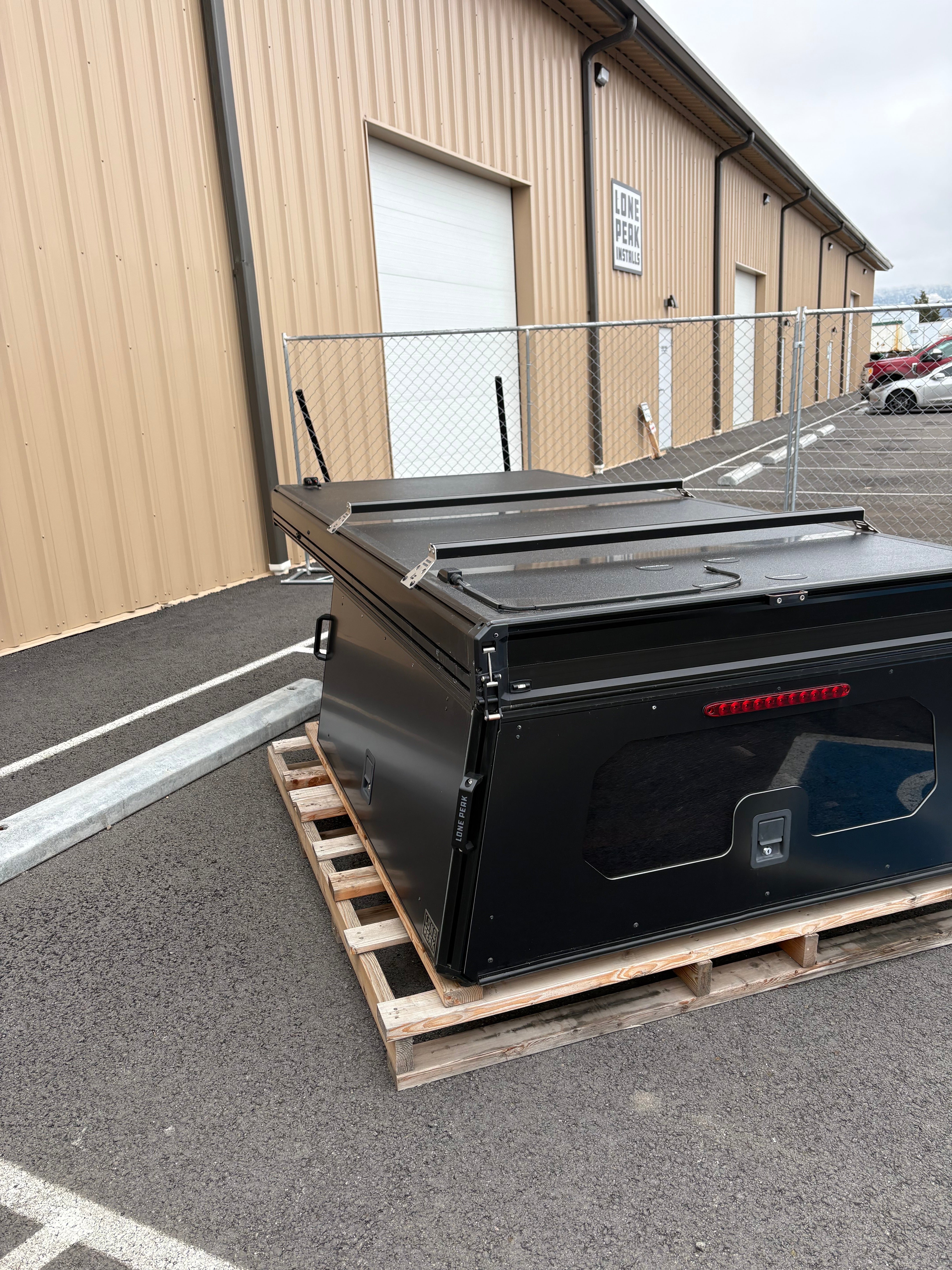 Resell - TALL V1 2016-2023 Toyota Tacoma 5'