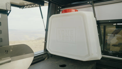 10 Gallon Powered Water Tank